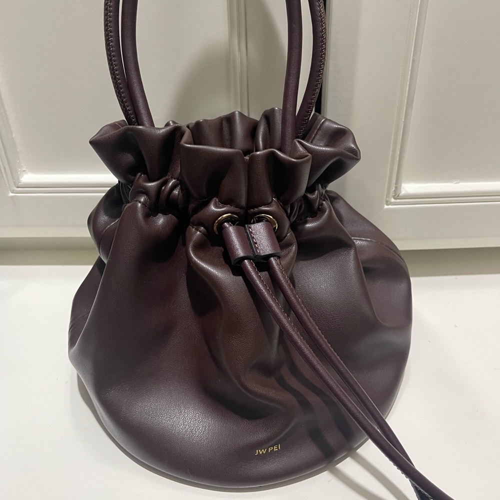 JW PEI Purse